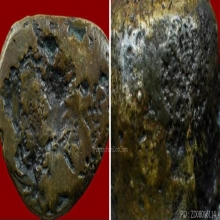 หลวงพ่อเงิน พิมพ์ขี้ตา 3ชายรากผักชี