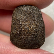 พระปิดตาเก่า เนื้อผงคลุกรักผสมว่าน