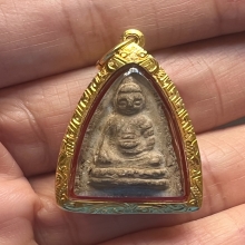 พระพุทโธน้อยพิมพ์เล็กหน้าตุ๊กตาเนื้อผง.คุณแม่บุญเรือน