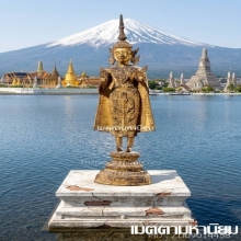 พระพุทธรูปสมัยรัตนโกสินทร์ ทรงเครื่องต้นมหาจักรพรรรดิ์