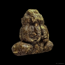 พระปิดตาโยมแม่ หลวงปู่แย้ม วัดสามง่าม ปี 2519