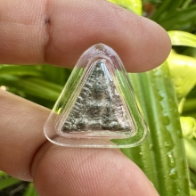 พระพิจิตรข้างเม็ด กรุเขาพนมเพลิง เนื้อชินเงิน