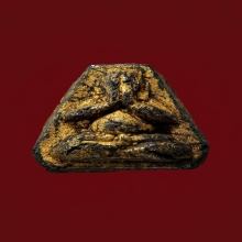 ปิดตาพิมพ์กลมหลวงหลวงพ่อเอียหลวงปู่โต๊ะ