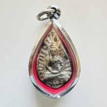 พระกลีบบัว กรุวัดลิงขบ