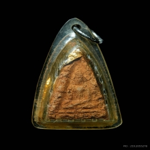 พระนางพญา เนื้อผงผสมชานหมาก หลวงพ่อเงิน วัดบางคลาน