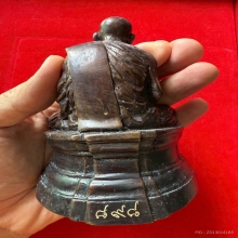 พระบูชาหลวงปู่ทิม วัดละหารไร่  เนื้อทองเหลือง ขนาด 3 นิ้ว