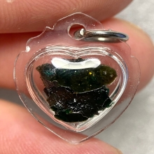 สีผึ้งเขียวหลวงพ่อทาบ วัดกระบกขึ้นผึ้ง จ.ระยอง