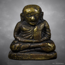 รูปหล่อหลวงพ่อเงิน พระอาจารย์ชุ่ม วัดท้ายน้ำ