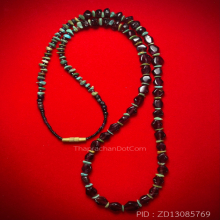 สร้อยลูกปัดโบราณ