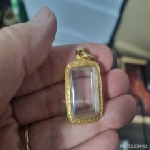 ตลับทองใส่หลวงปู่ศุขหรัอหลังฆ้อน