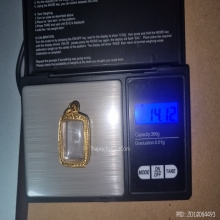 ตลับทองใส่หลวงปู่ศุขหรัอหลังฆ้อน