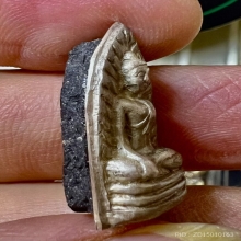 พระรอดพิธีเสด็จกลับหน้ากากเงิน ลป.สุภา-อ.ชุม-อ.อุทัย 2506 