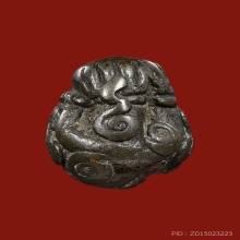 พระปิดตาจิ๋ว เนื้อสำริด หลวงพ่อทายันต์เฉลียวเพชร