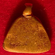 หลวงพ่อเงิน จอบเล็กพิมพ์แข้งติด