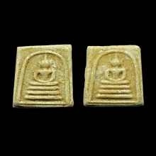 พระสมเด็จ ลพ.กวย พิมพ์เล็ก เนื้อผงน้ำมัน ปี 15