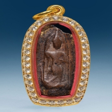 พระลีลาเม็ดขนุน พิมพ์เล็ก 