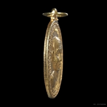 เหรียญรุ่นแรก หลวงปู่สี ปี 2517