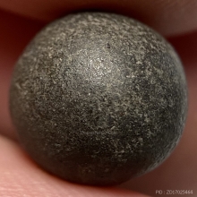 ลูกอมเนื้อดำ หลวงพ่อสงวน วัดไผ่พันมือ 