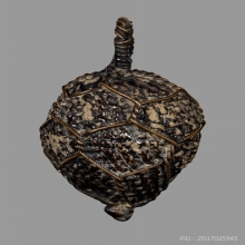 ลูกอม หลวงพ่อปลอด วัดปากทะเล พร้อมบัตรสมาคม