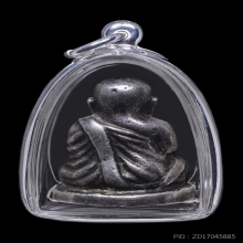 รูปหล่อ หลวงพ่อเงิน รุ่นช้างคู่ เนื้อเงิน ปี26