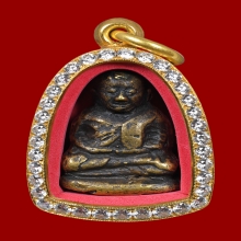 รูปหล่อหลวงพ่อเงิน วัดบางคลาน จ.พิจิตร