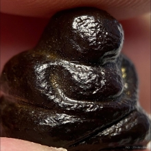 พระสังกัจจายน์จิ๋ว เนื้อผงจุ่มรัก