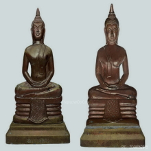 พระบูชาหลวงพ่อโสธรแผ่นปั้มครึ่งซีก ปี 2497