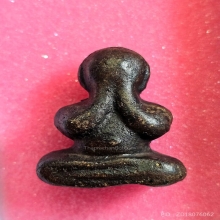 พระปิดตาหลวงพ่อทองสุข วัดสะพานสูง พิมพ์ ชะลูดขากระดก ยุคกลาง