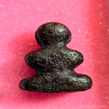 พระปิดตาหลวงพ่อทองสุข วัดสะพานสูง พิมพ์ ชะลูดขากระดก ยุคกลาง