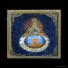 เข็มกลัดหลวงพ่อฤาษีลิงดำ วัดท่าซุง จ.อุทัยธานี