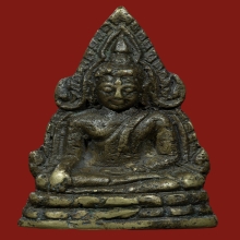 พระพุทธชินราชอินโดจีน พิมพ์สังฆาฏิสั้น หน้าพระประธาน ปี 2485