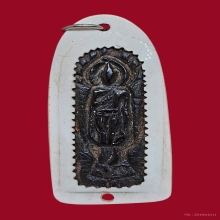 พระประทานพร(นิ้ว) หลวงปู่เหรียญ วัดหนองบัว เนื้อไม้เสาโบสถ์