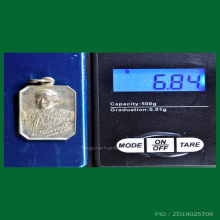 เหรียญกรมหลวงชุมพร วัดสัตหีบ (รุ่น ฮ.ตก) เนื้อเงิน ปี 36