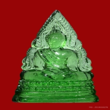 หลวงพ่อพระพุทธชินราช เนื้อแก้วสีเขียว ปี2493