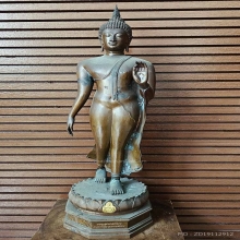 พระพุทธลีลามหากาญจนาบพิตร สูง 29.5 นิ้ว เนื้อบรอนซ์นอก