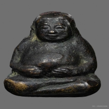 รูปหล่อสังกัจจายน์ หลวงพ่อโต วัดเขาบ่อทอง