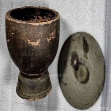 ครอบน้ำมนต์เก่า