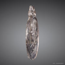 รุ่นพิเศษ หลวงปู่ดูลย์ อตุโล เนื้อเงิน