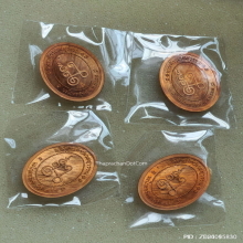 เหรียญ ท่านท้าวเวสสุวรรณ รุ่น นะโภคทรัพย์ ปี 57