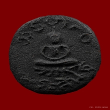 พระเนื้อผงรูปไข่หลวงพ่อสิน วัดบางกระดี่ กทม.