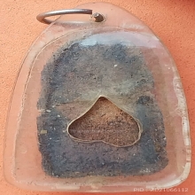 พระปางลีลาเนื้อดินเลี่ยมกรอบเก่า