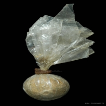 ลูกอมแม่เนื้อหอม หลวงพ่อผินะ วัดสนมลาว จ.สระบุรี