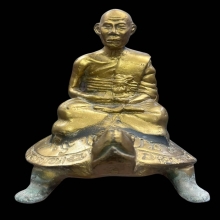 พระบูชา รุ่นแรก อายุ ๘๗ ปี หลวงปู่หลิว  วัดไร่แตงทอง 