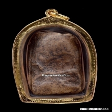 พระคง ลำพูน เนื้อดินเผา