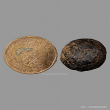 ลูกอม เนื้อผงคลุกรัก หลวงปู่เอี่ยม วัดสะพานสูง