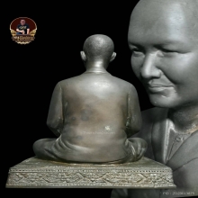 รูปหล่อคุณแม่ชีบุญเรือน วัดอาวุธ กทม.ปี32