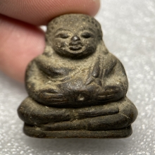 พระสังกัจจายน์หลวงพ่อขอม วัดไผ่โรงวัว (รุ่นแรก)