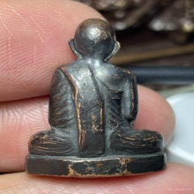 ปั๊มหลวงพ่อพรหม ปี 12 พิมพ์ก้นระฆัง