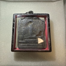 หลวงพ่อเนี่ยมวัดน้อย