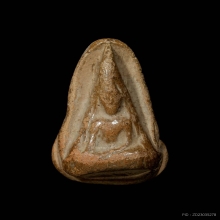 พระนางพญาวังมะสระ เนื้อดิน กรุวัดวังมะสระ จ.พิษณุโลก